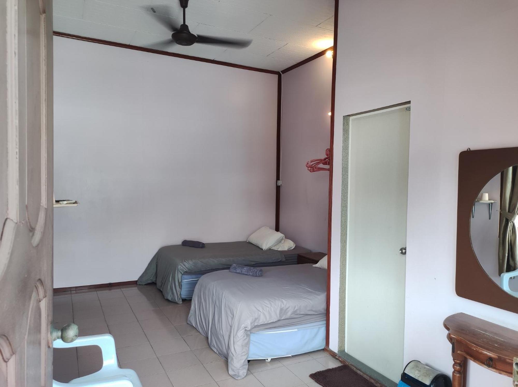 Horizon Inn Kampung Teluk Nipah Exterior photo